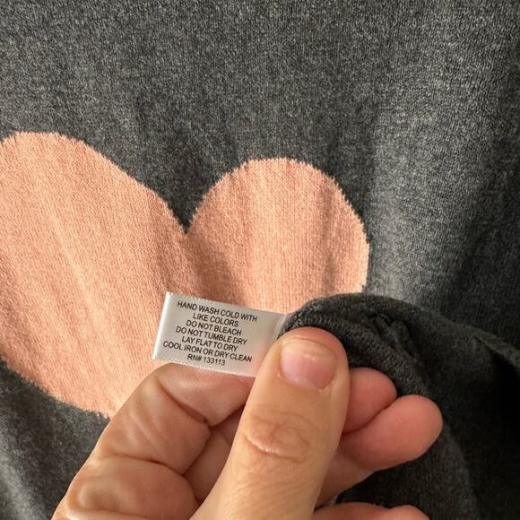 Lisa Todd gray pink cotton cashmere blend knit heart crewneck sweater medium - Picture 6 of 6